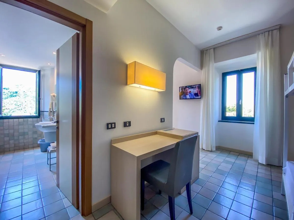 La Mandola Eco Hostel Capraia 0*,  Italy