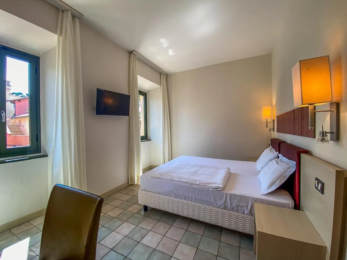La Mandola Eco Hostel Capraia Italy