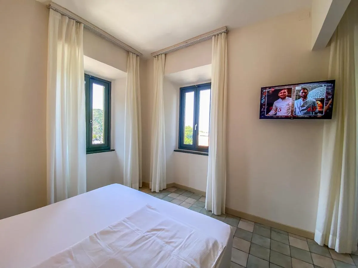 La Mandola Eco Hostel Capraia 0*,  Italy
