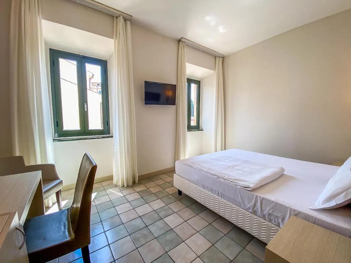 La Mandola Eco Hostel Capraia