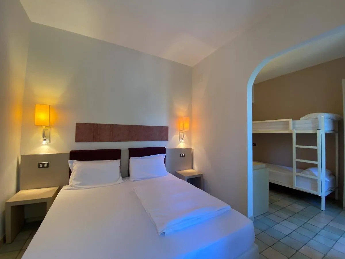 La Mandola Eco Hostel Capraia 0*,